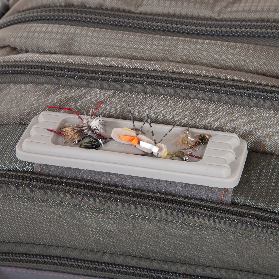 Fishpond Tacky Fly Dock MagPad - Image 5