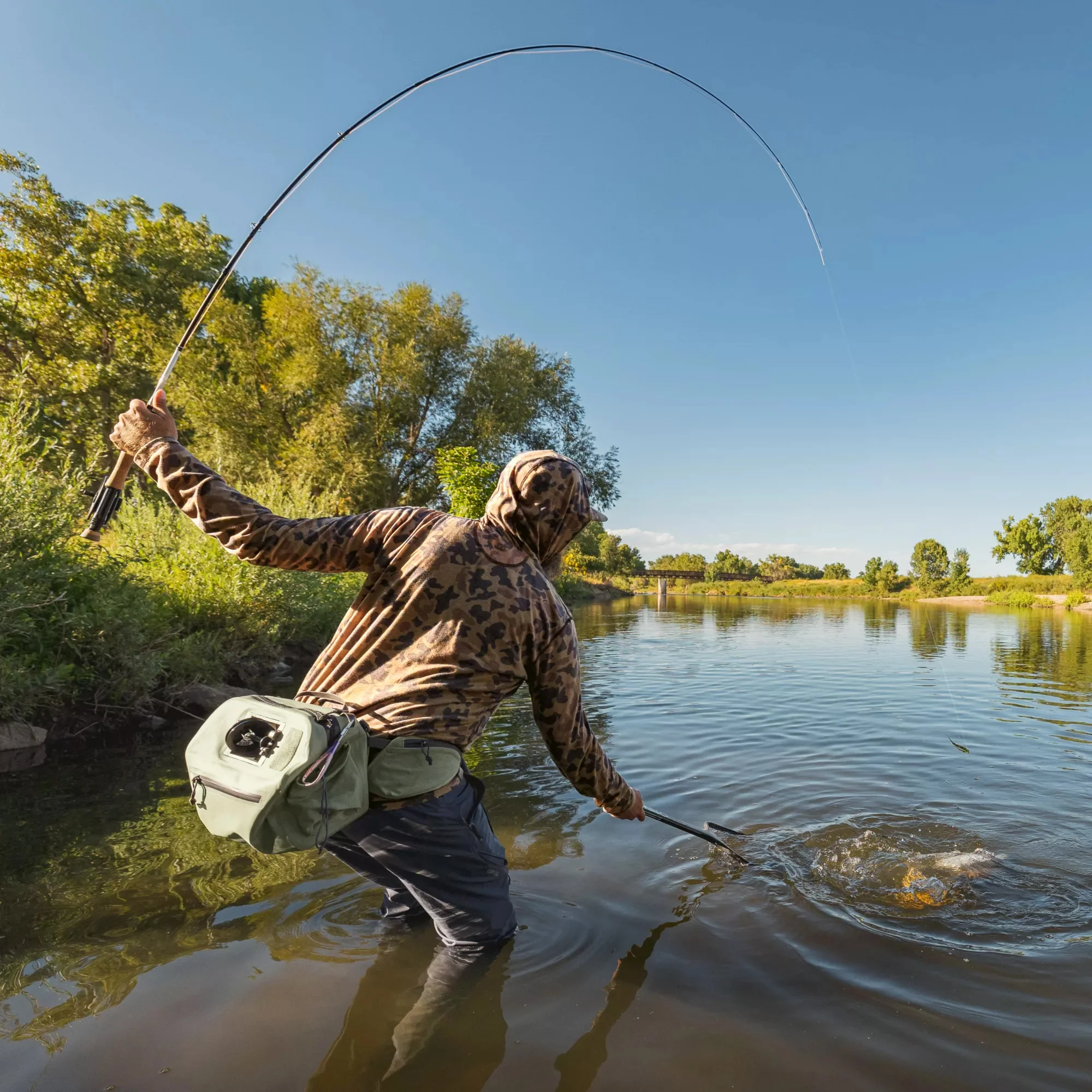 Orvis Dricast Hoodie - Image 9