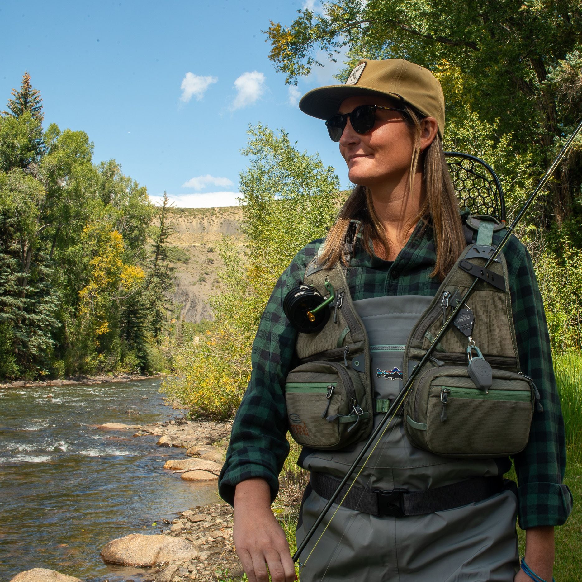 Fishpond Women's FlyLite Vest - Image 11