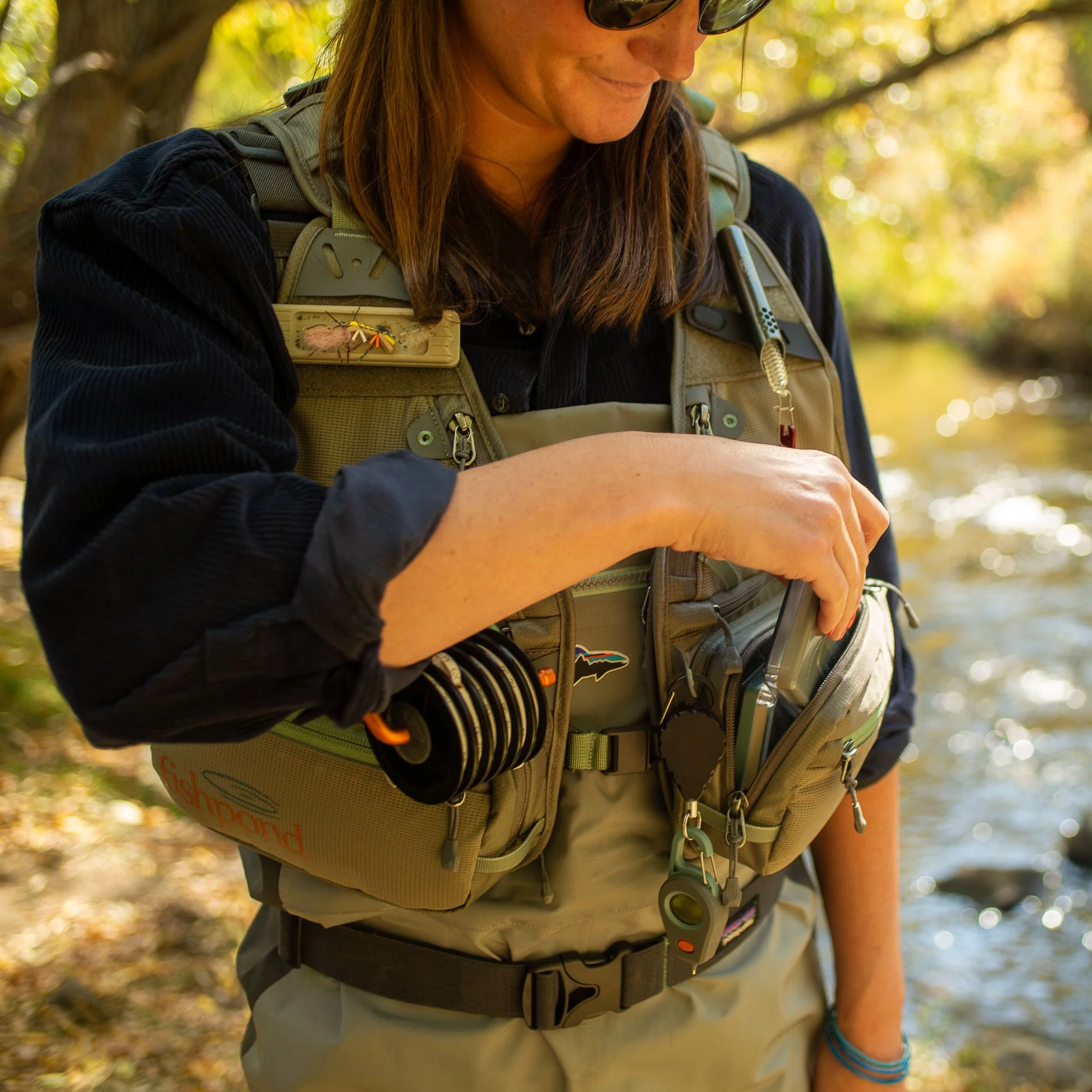 Fishpond Women's FlyLite Vest - Image 15
