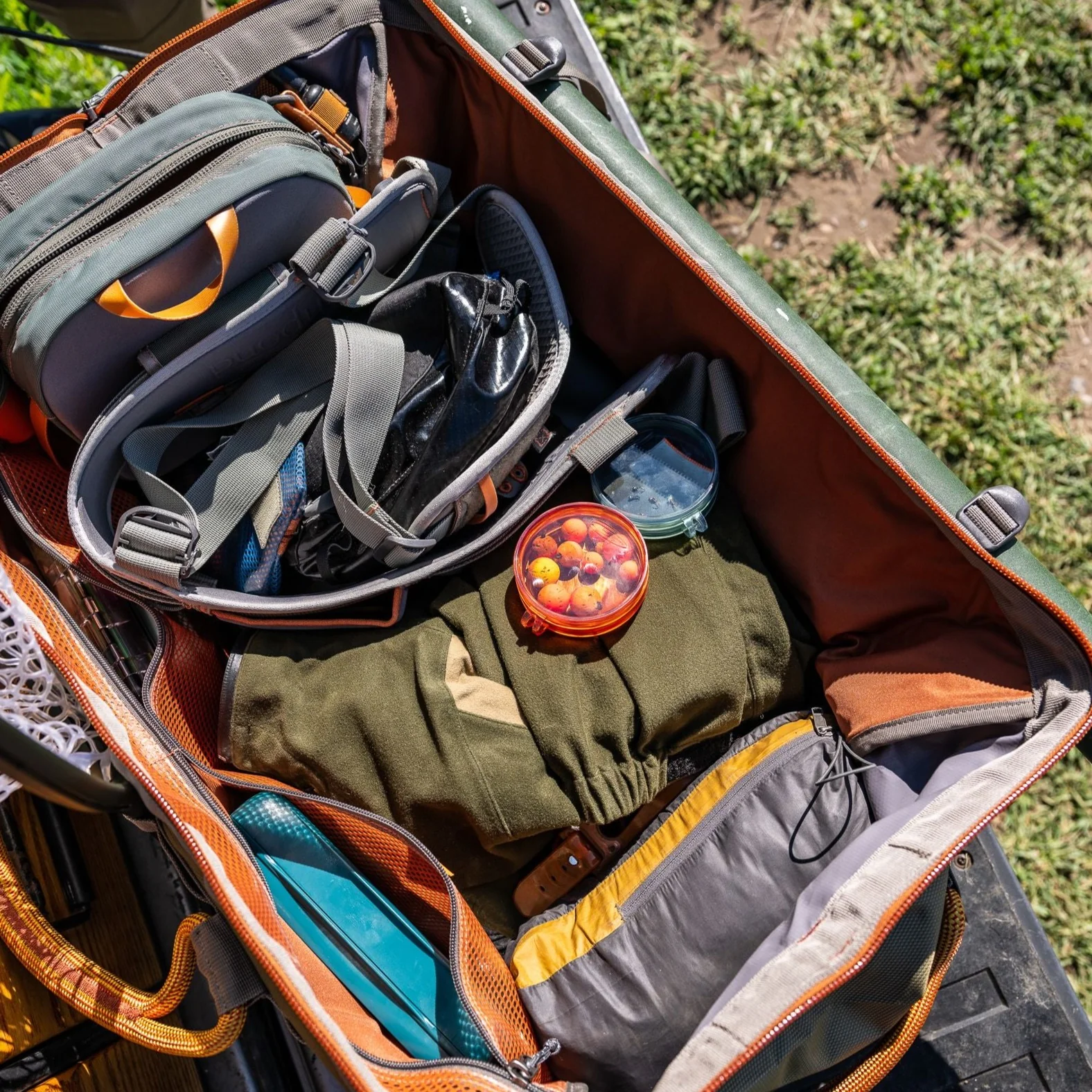 Fishpond Cimarron Wader Duffel Bag - Image 21