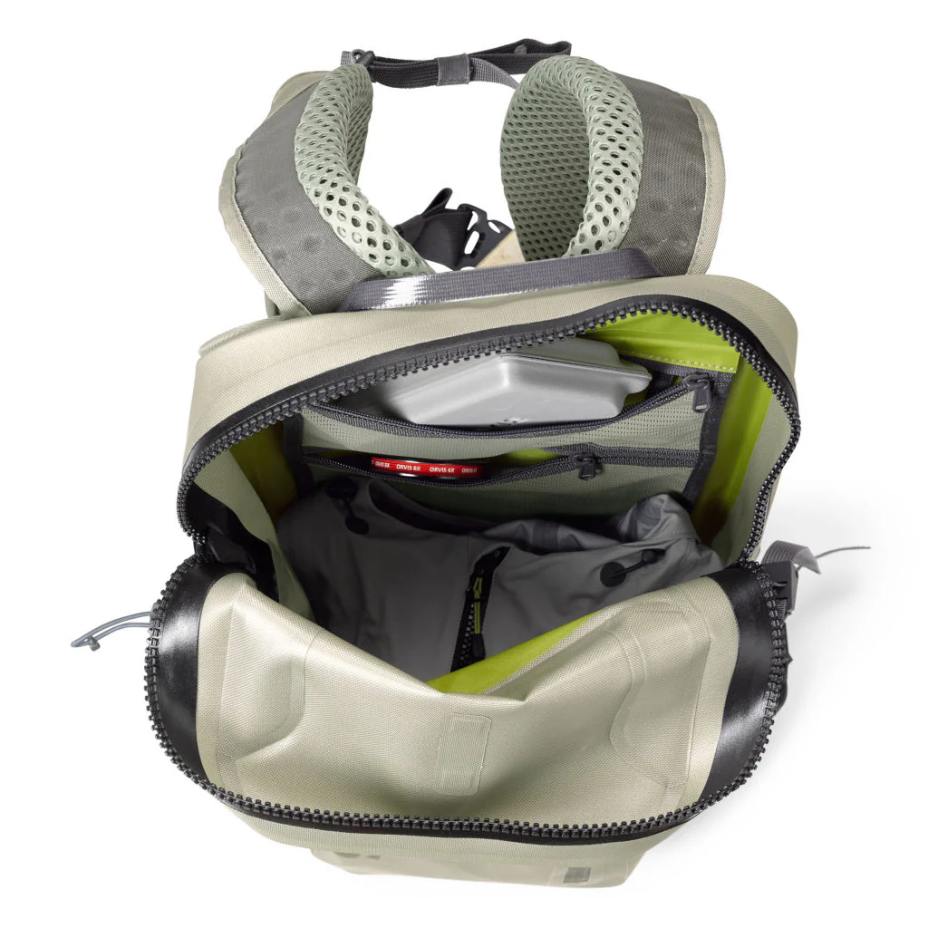 Orvis Pro Waterproof Backpack 30L - Image 4