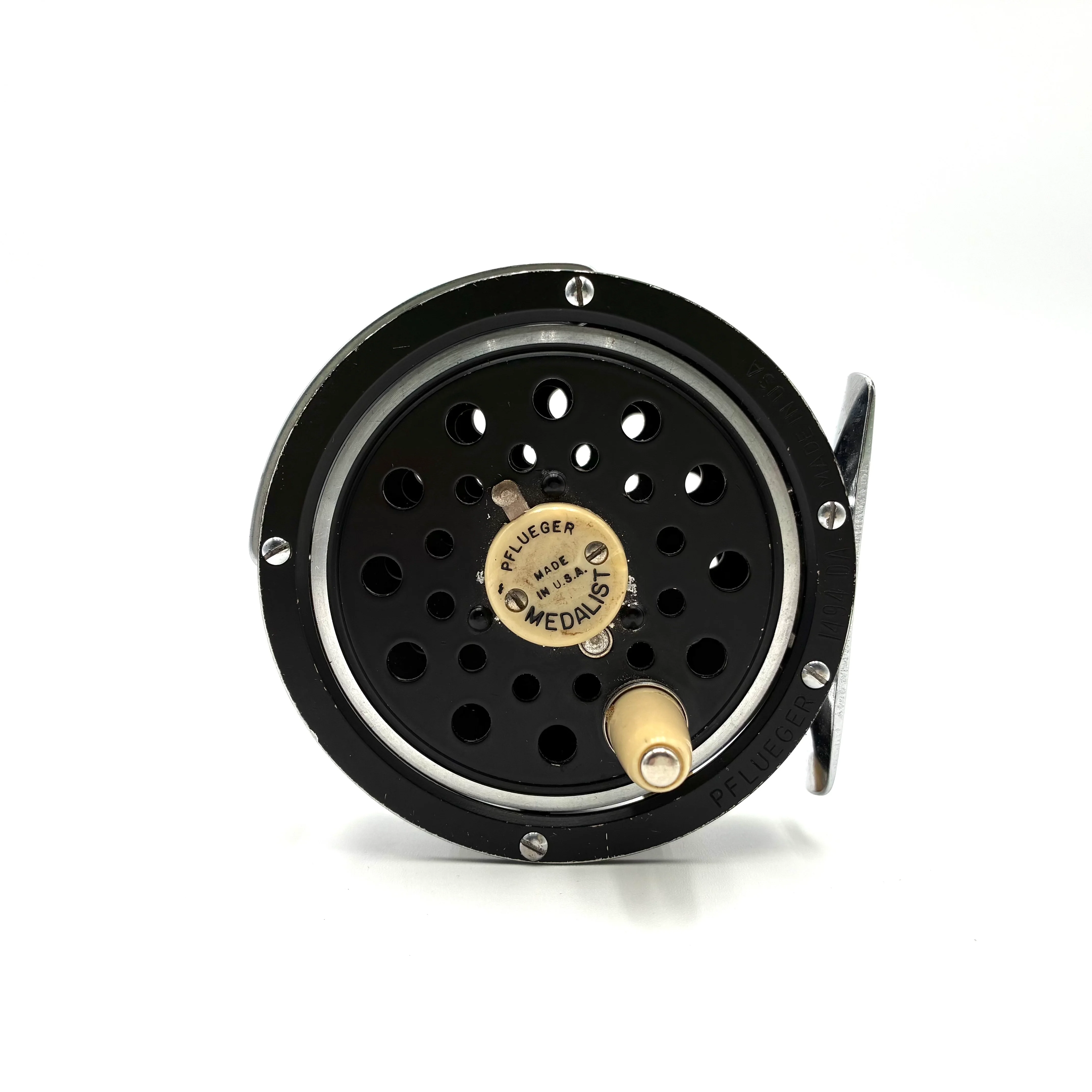 Used Reel - Pflueger Medalist 1494 w/ Spare Spool - Fly Reel - Image 2